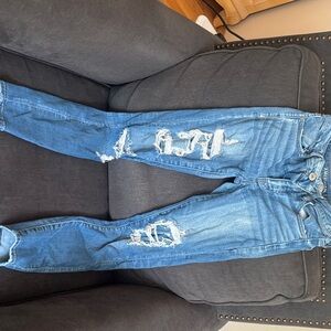 American Eagle Light Wash Jeans